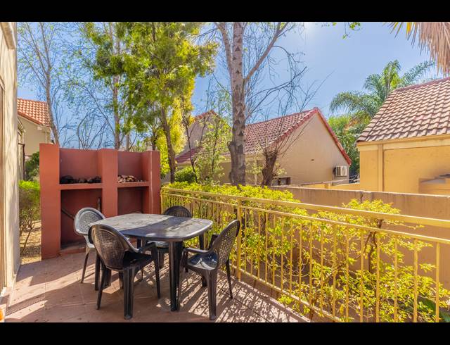 5 BEDROOM HOUSE FOR SALE IN BARBEQUE DOWNS